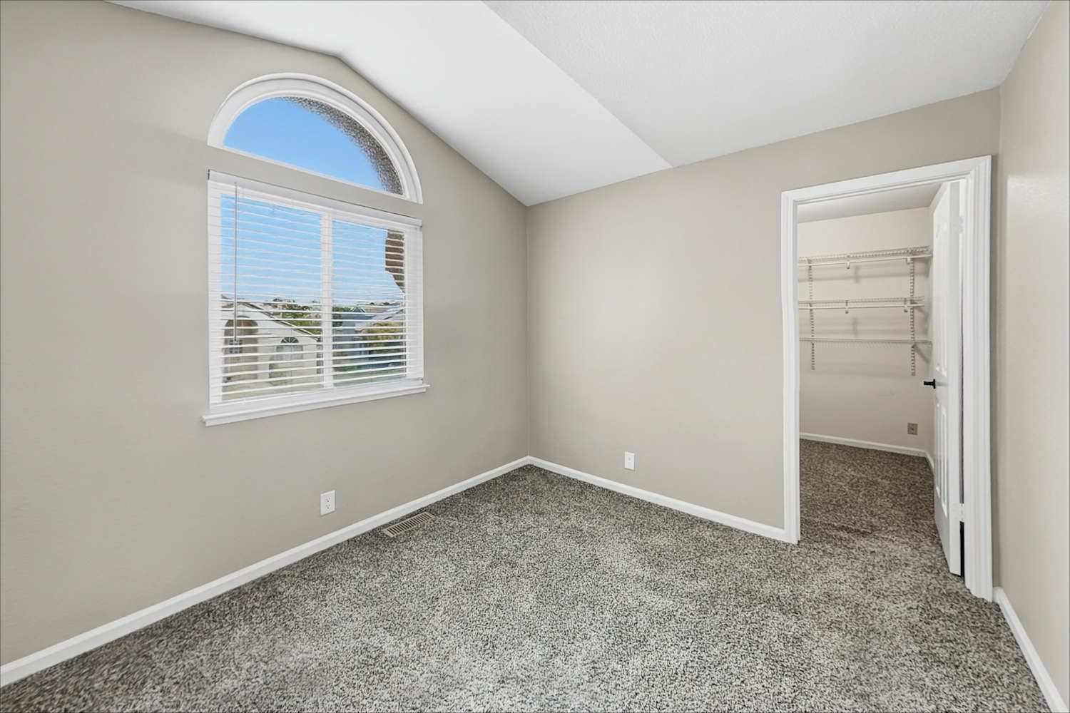 1287 Mayfield Cir, Suisun City photo 16