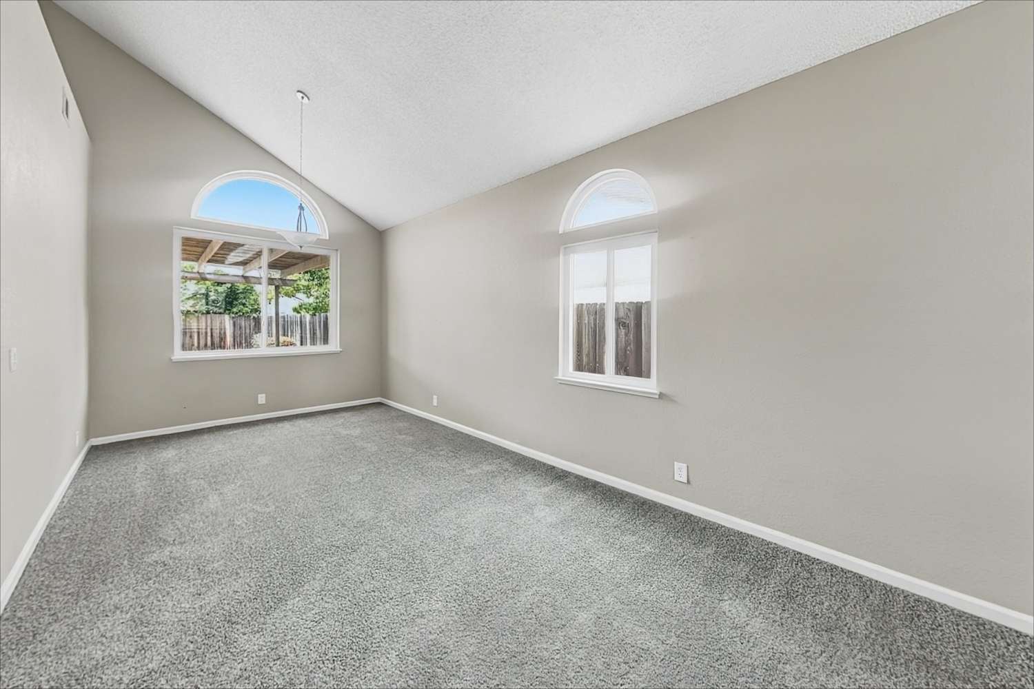 1287 Mayfield Cir, Suisun City photo 6