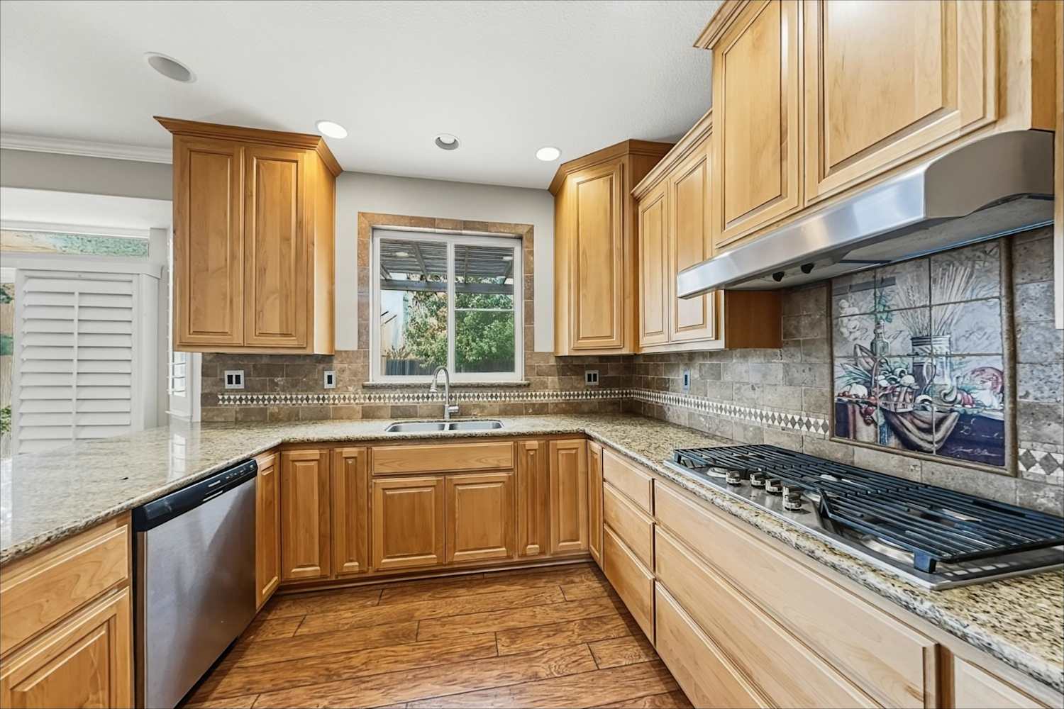 1287 Mayfield Cir, Suisun City photo 11