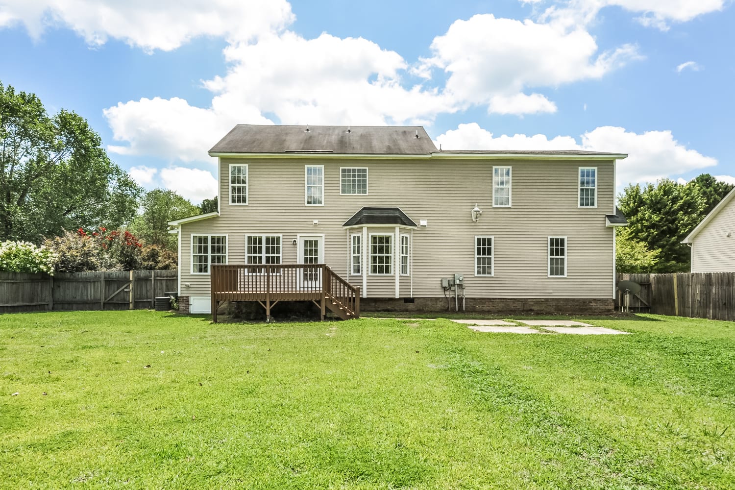 129 Rustic Ln, Smithfield photo 19