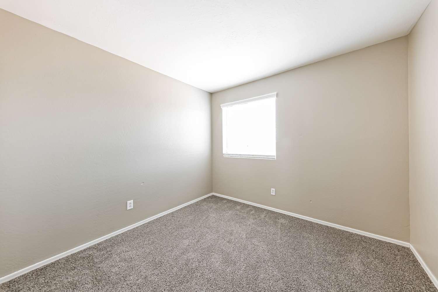 12946 W Cherry Hills Dr, El Mirage photo 15