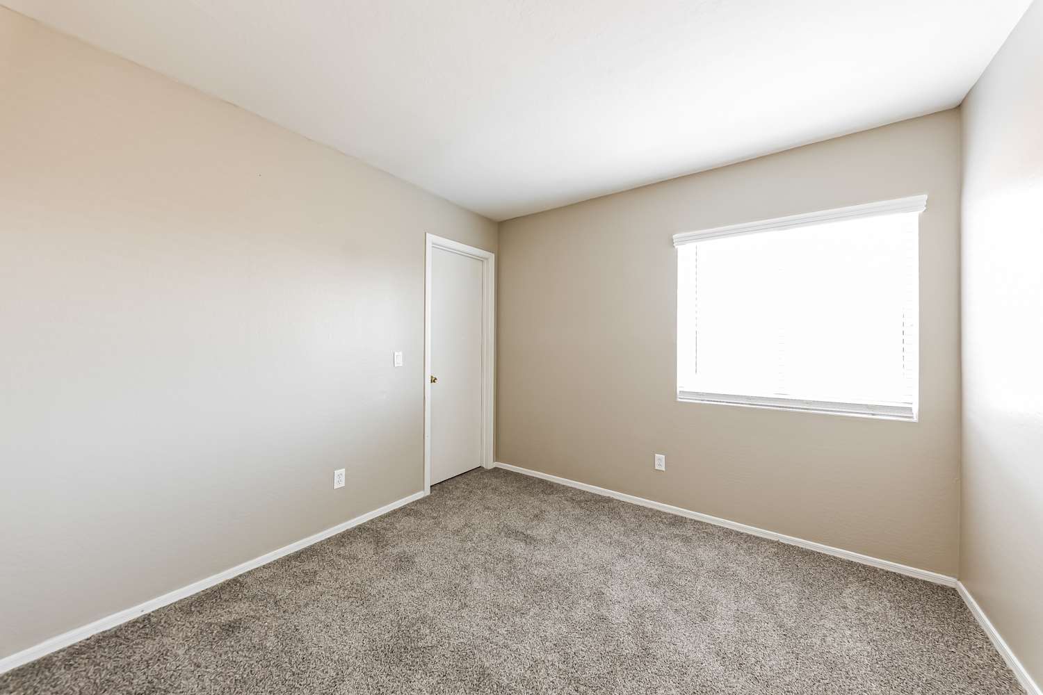 12946 W Cherry Hills Dr, El Mirage photo 13