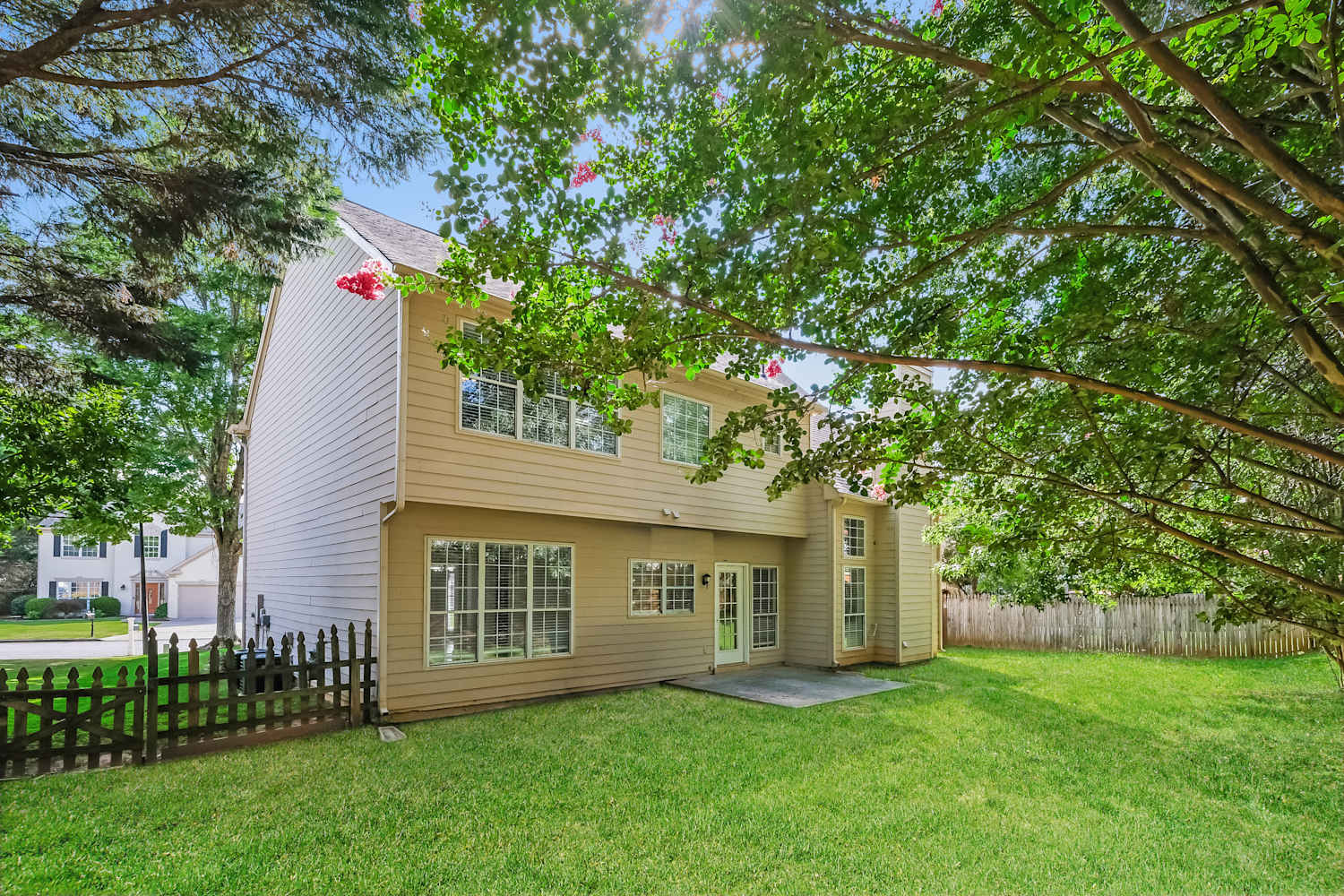 130 Lyndhurst Ct, Roswell photo 17