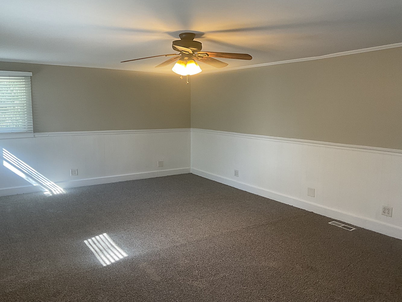 1303 W 59th St, La Grange Highlands photo 11