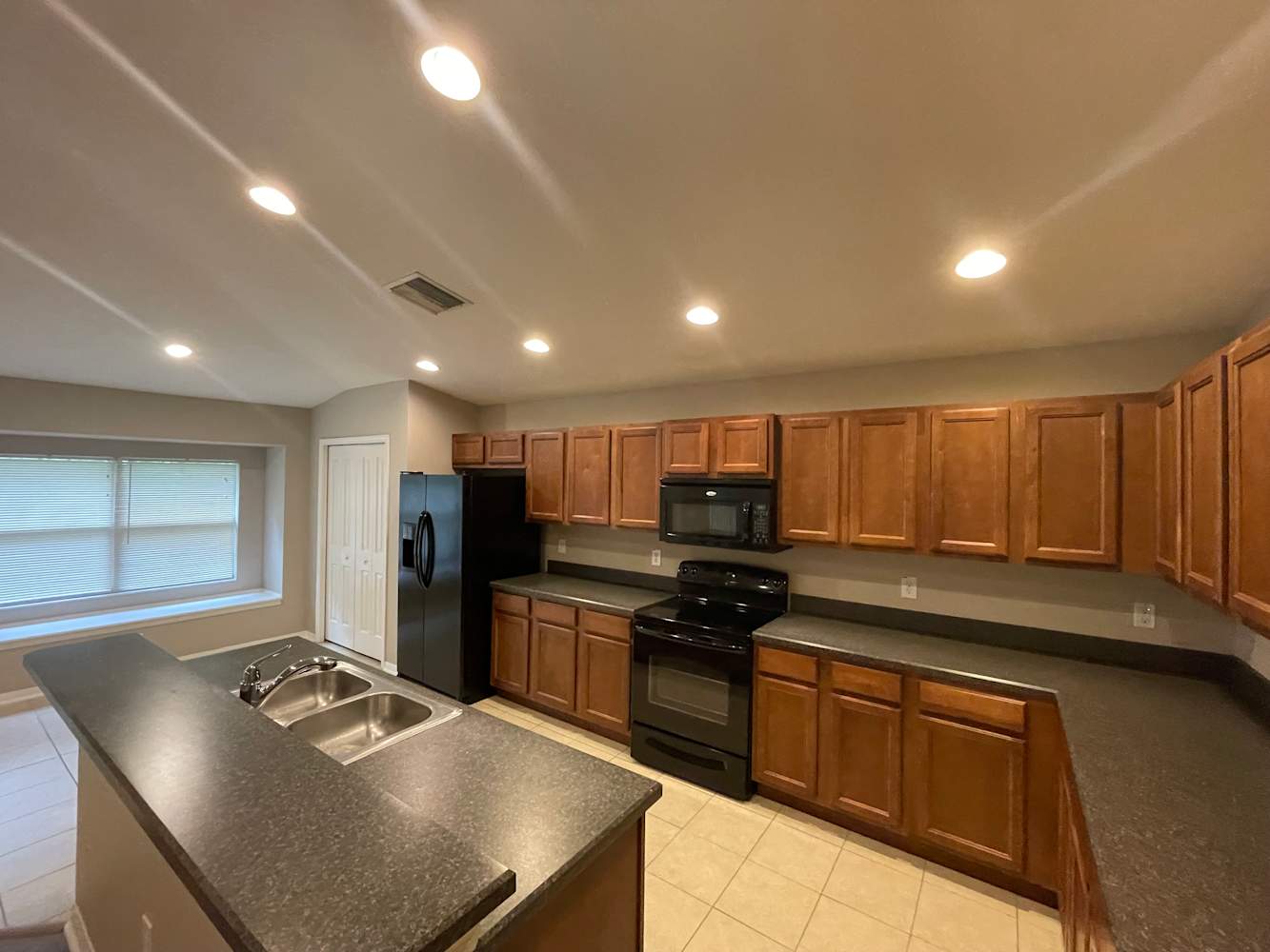 13030 Old Florida Cir, Hudson photo 7