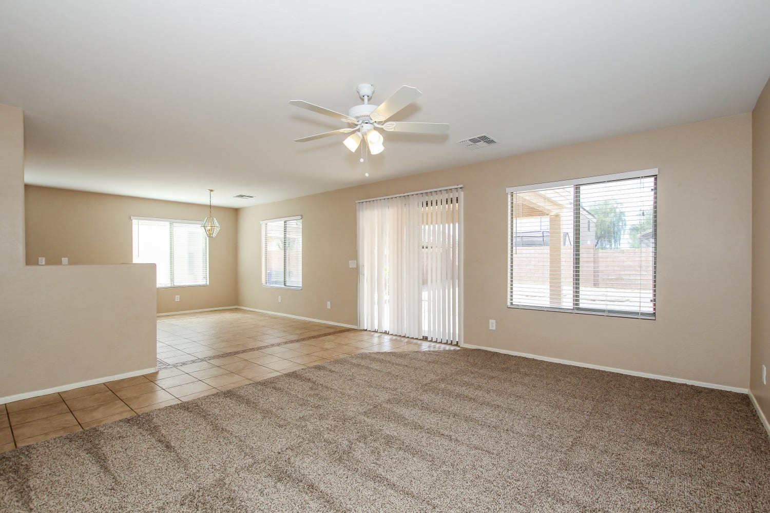 13032 W Mauna Loa Ln, El Mirage photo 7