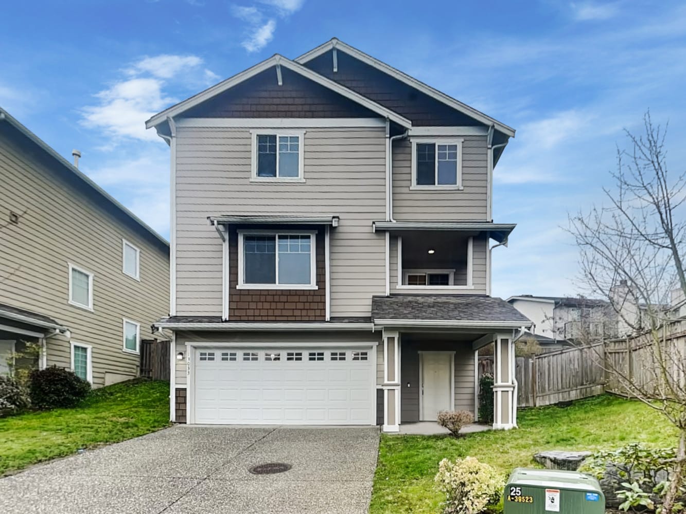 Front of 13033 12th Pl W, Everett, WA