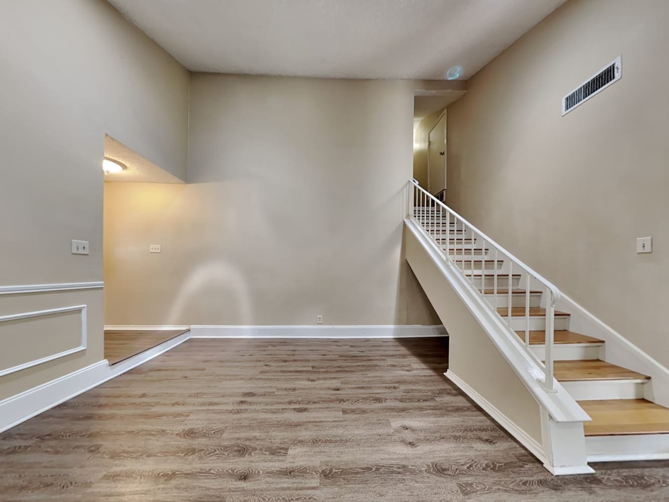 1304 Brookmeadow Ct, Arlington photo 4