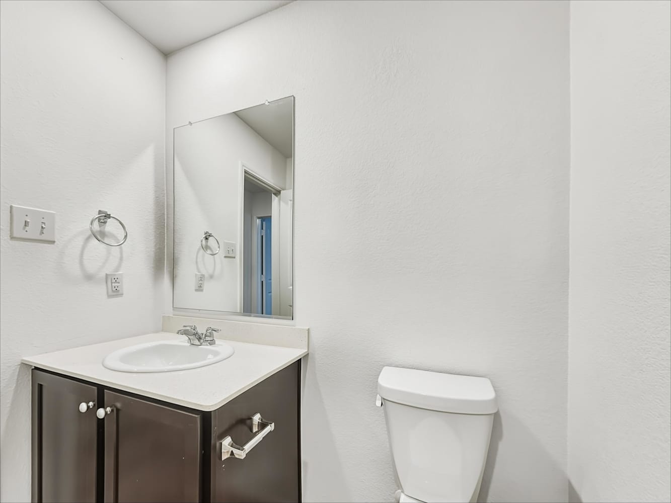 1304 Haymarket Rd, Dallas photo 17