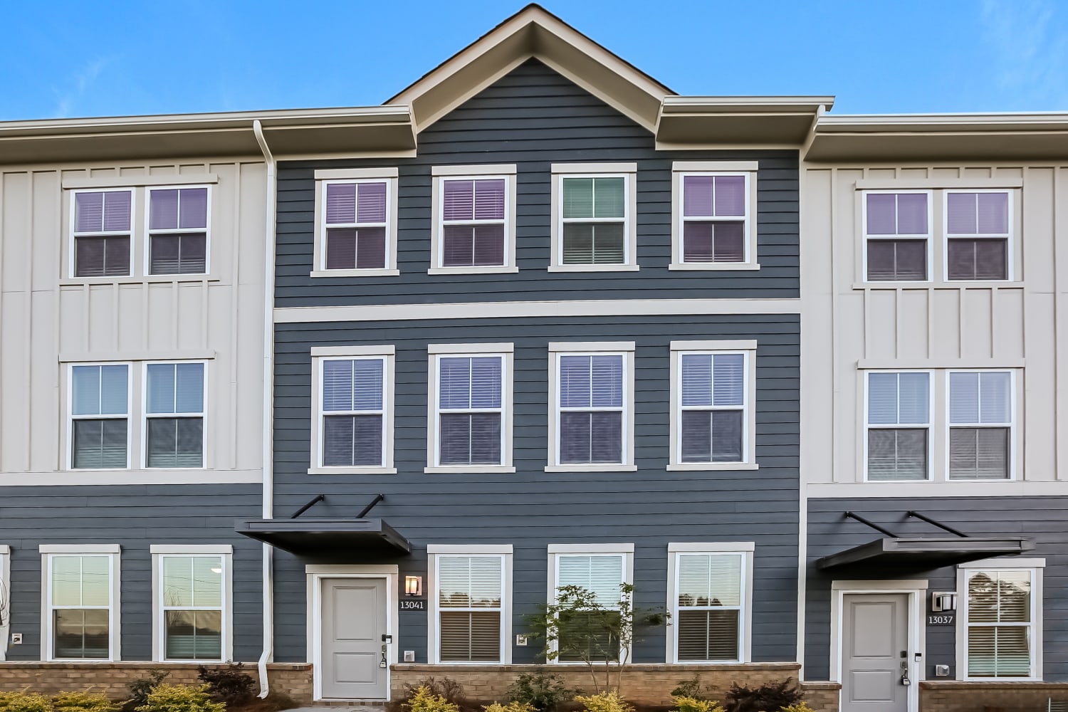 Front of 13041 Western Ln, Charlotte, NC