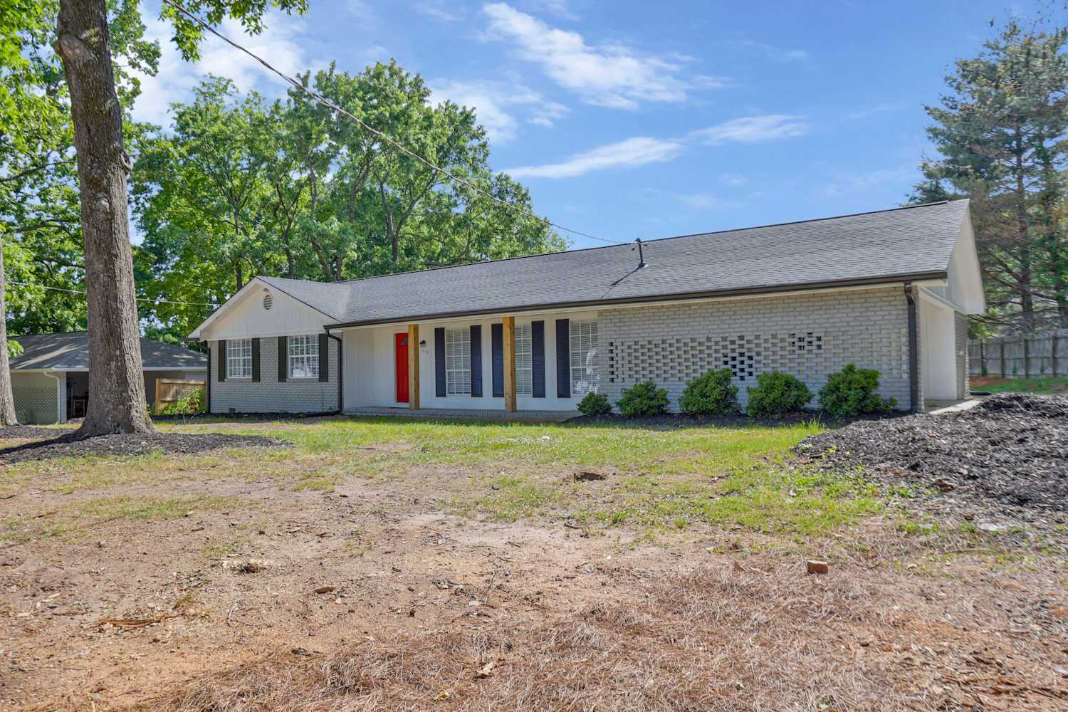1310 Cunningham Rd Sw, Marietta photo 1