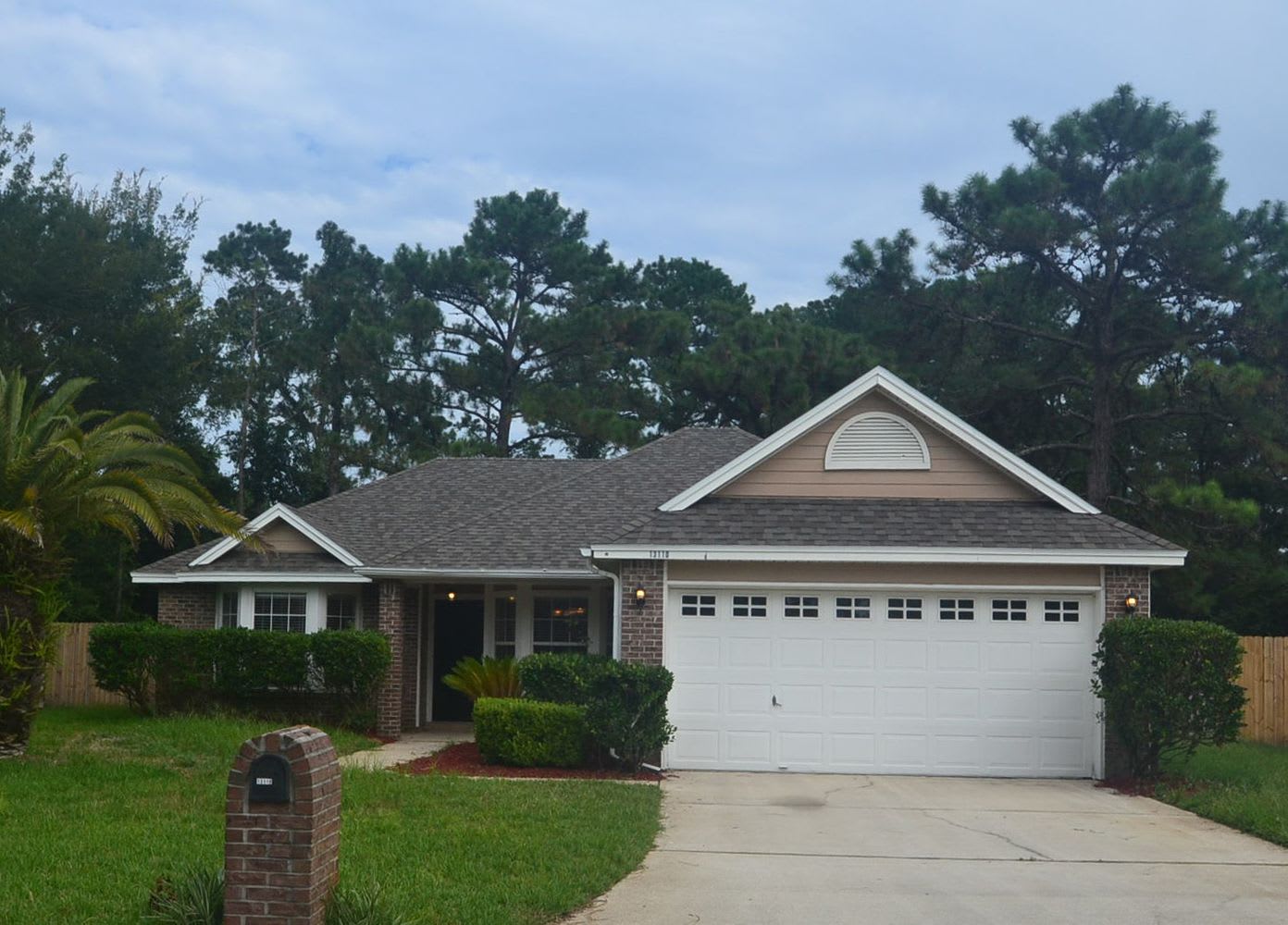 Front of 13110 Tall Tree Dr S, Jacksonville, FL
