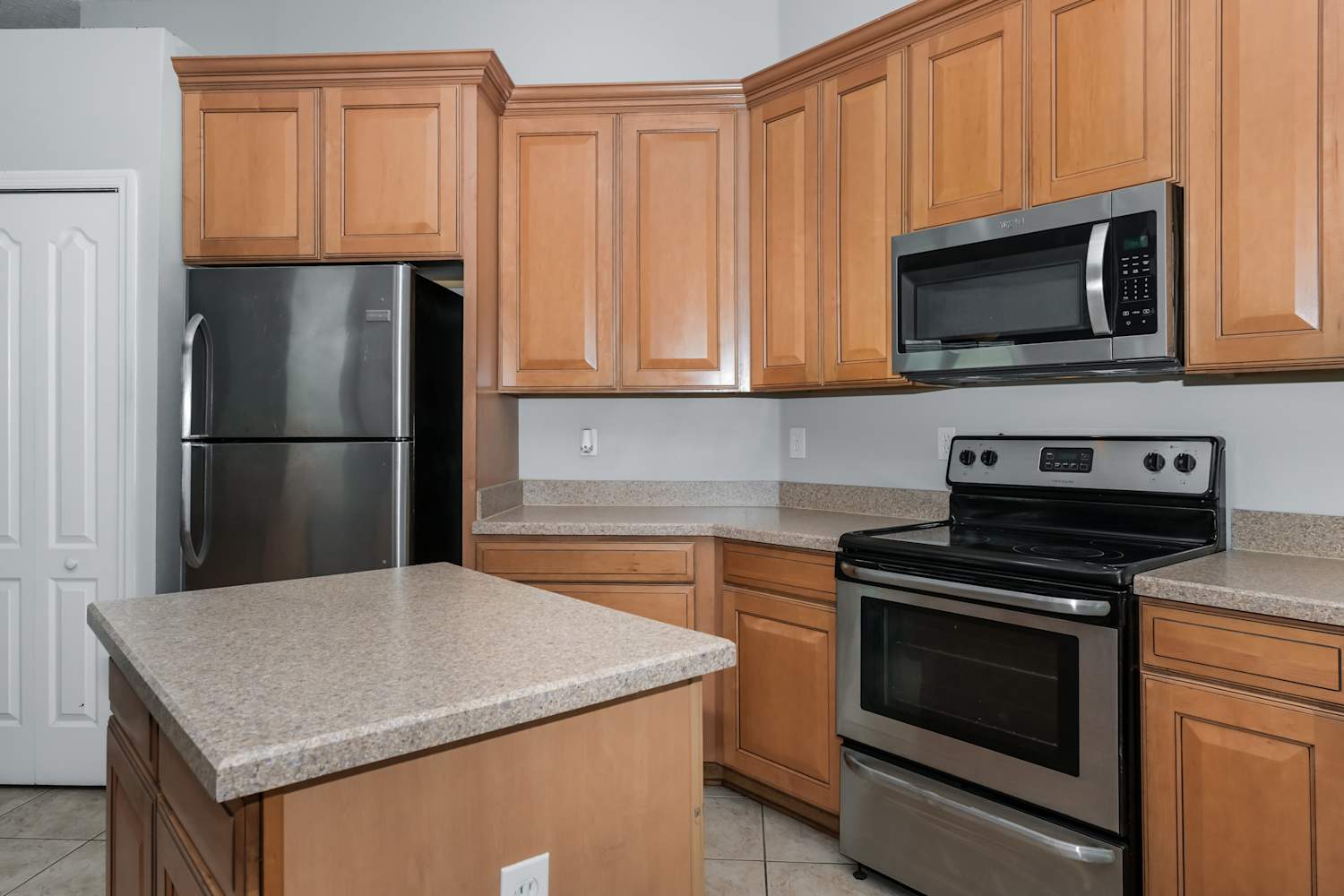 13114 Tom Morris Dr, Jacksonville photo 9