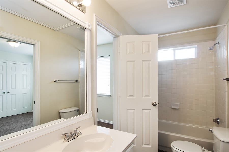 1312 W Branch Hollow Dr, Carrollton photo 17