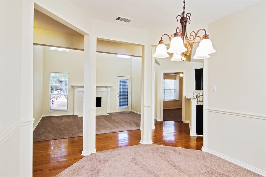1312 W Branch Hollow Dr, Carrollton photo 7