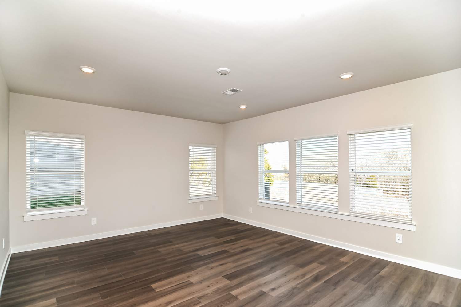 1315 Bluffton Circle, Clarksville photo 4