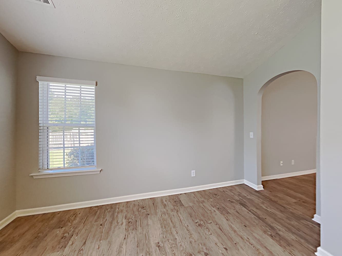 1317 Kent Mnr, Stockbridge photo 7