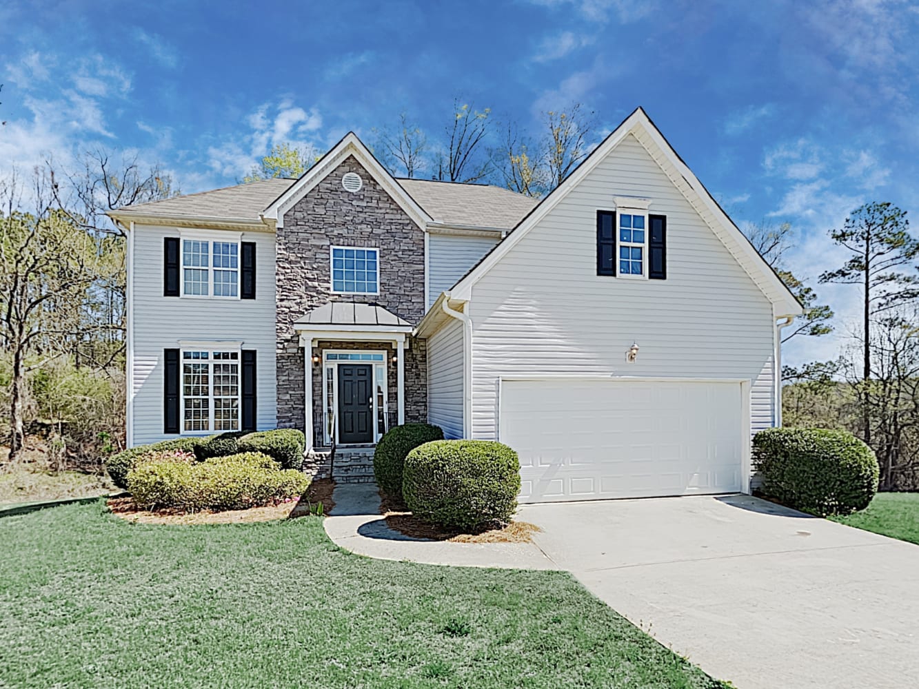 Front of 1318 Park Ave, Loganville, GA
