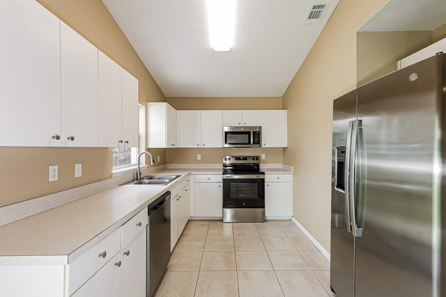 1319 W Knollwood St, Tampa photo 8