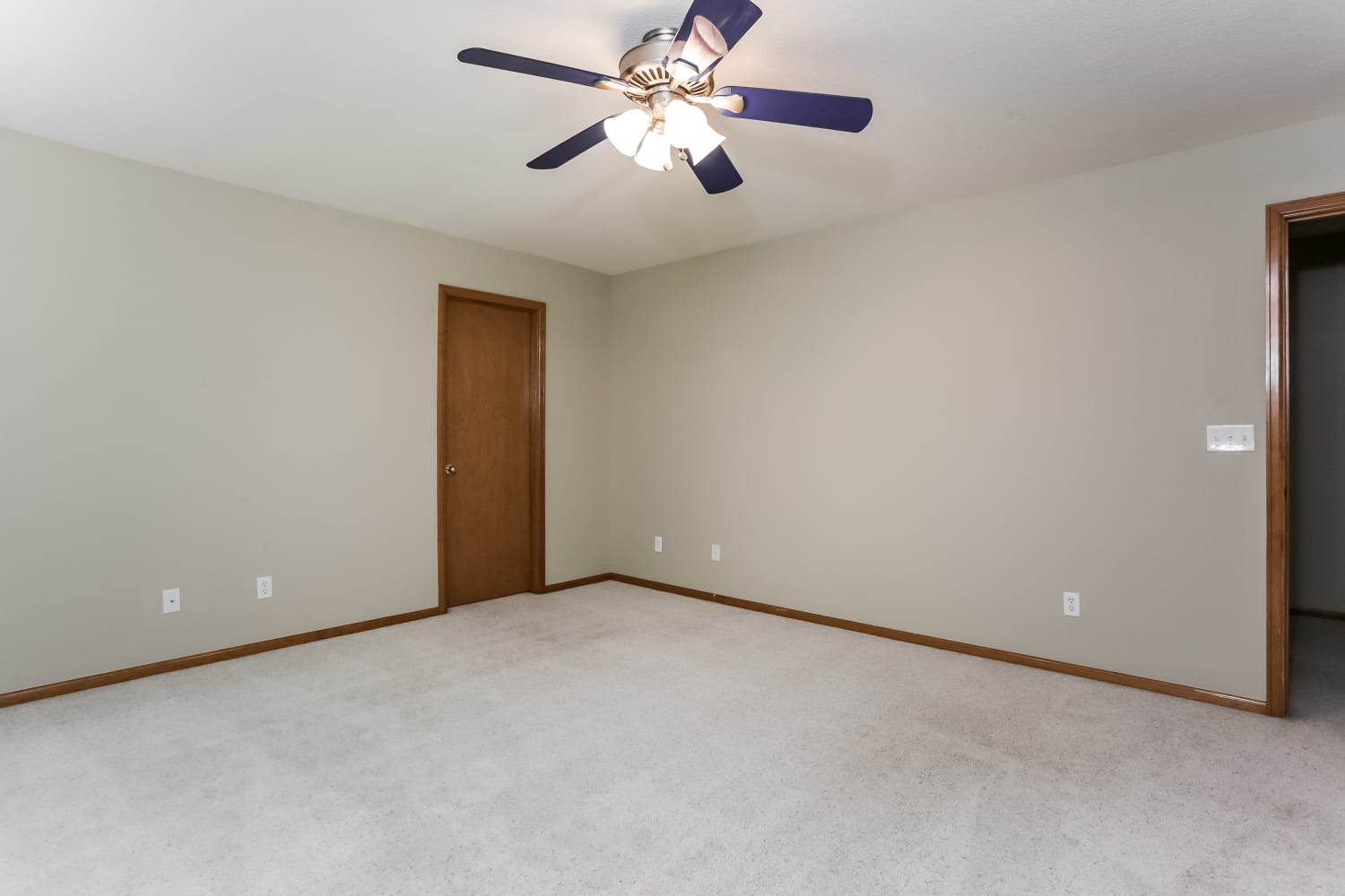 1320 Bluebird St, Brighton photo 8