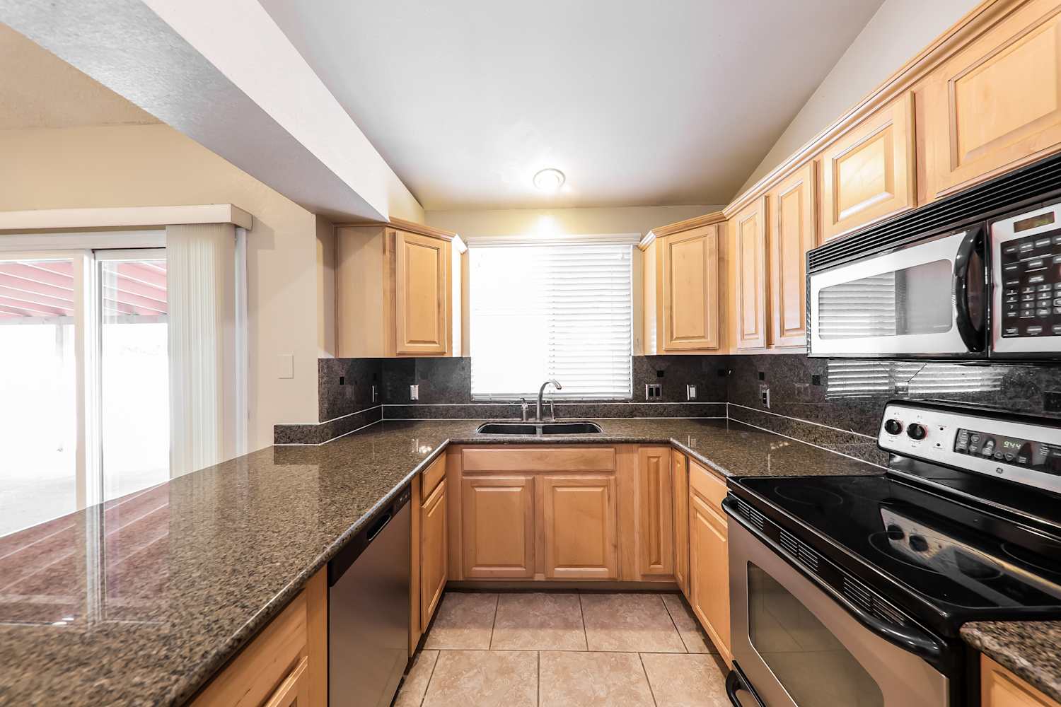 1320 E Tonto Ln, Phoenix photo 6