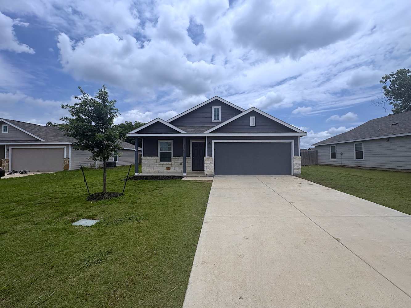 1320 Haymarket Rd, Dallas photo 1