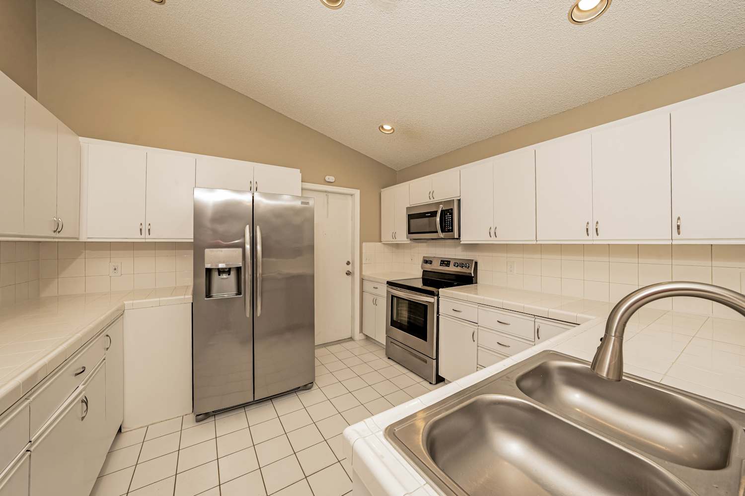 1320 SW 18th St, Boca Raton photo 5
