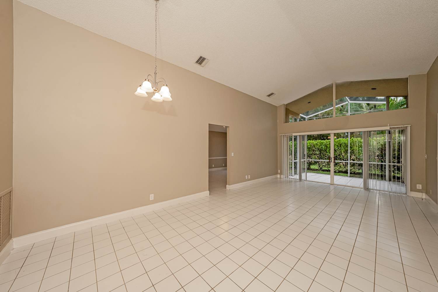1320 SW 18th St, Boca Raton photo 4