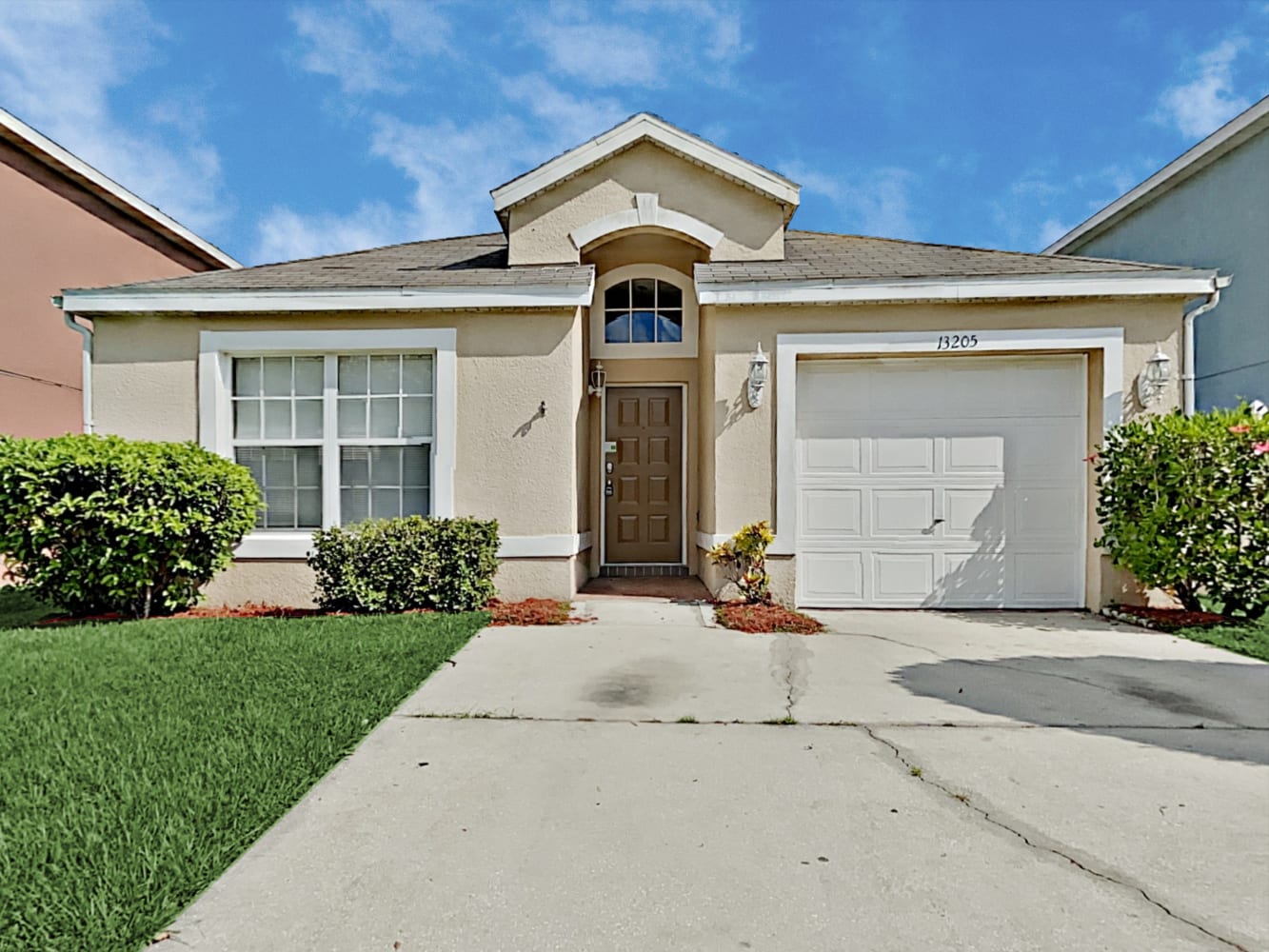 Front of 13205 Glenbarrow Ct, Orlando, FL