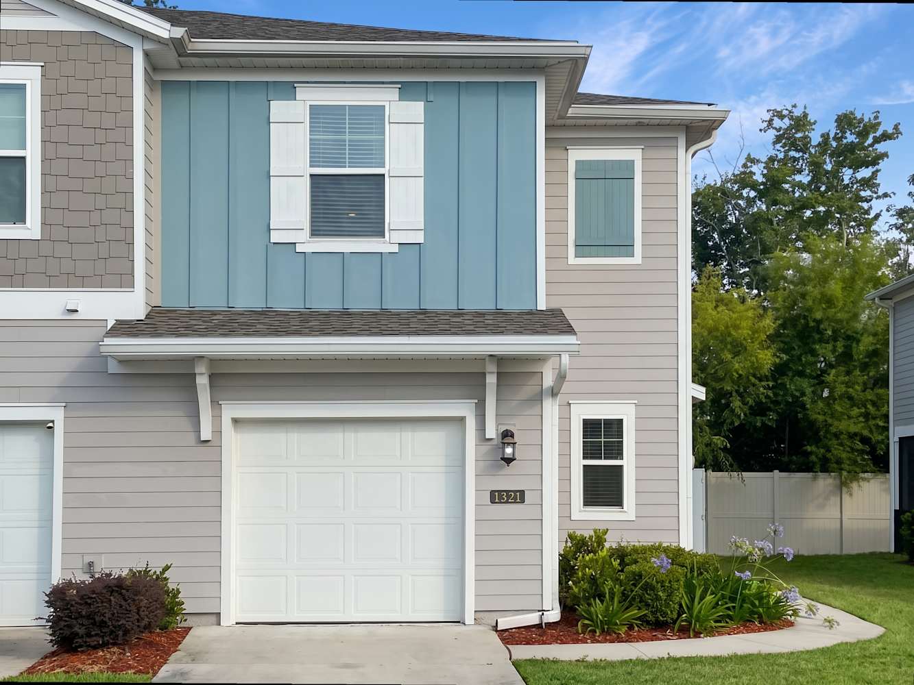 1321 Coastal Meadow Trl, Jacksonville photo 1
