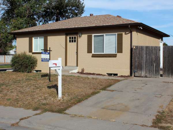 13298 Lackland Dr, Denver photo 1
