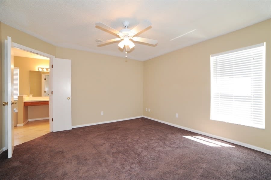 133 Allison Ave, Davenport photo 17