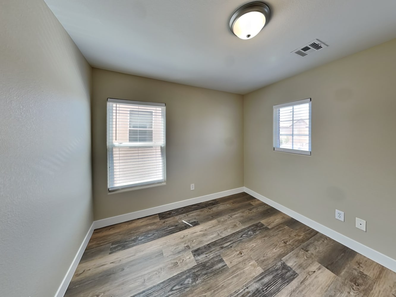 133 Gilliflower Ave, Las Vegas photo 14
