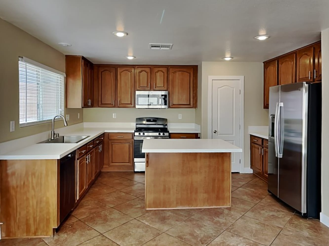 133 Gilliflower Ave, Las Vegas photo 6