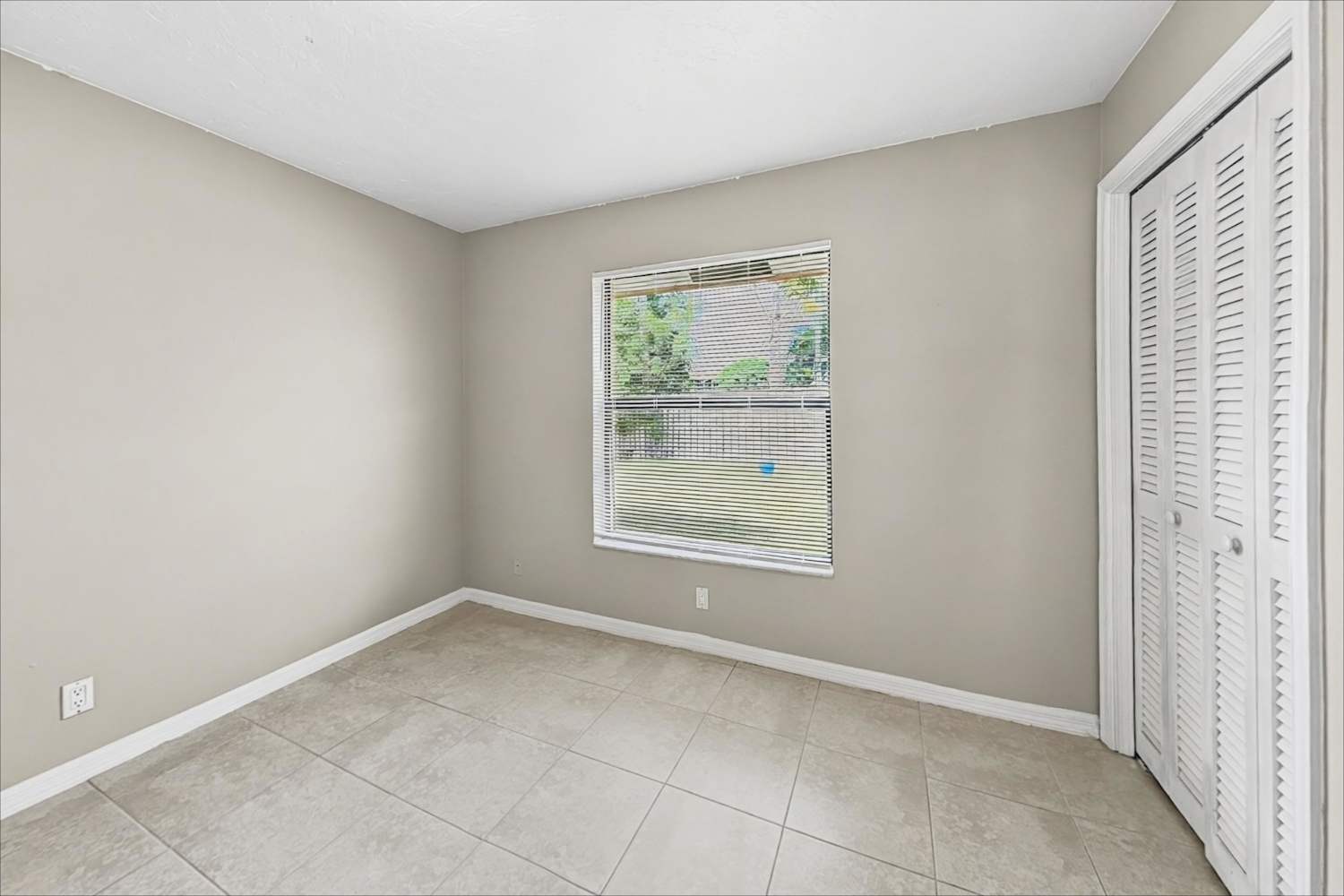 13325 Kingsbury Dr, Wellington photo 15