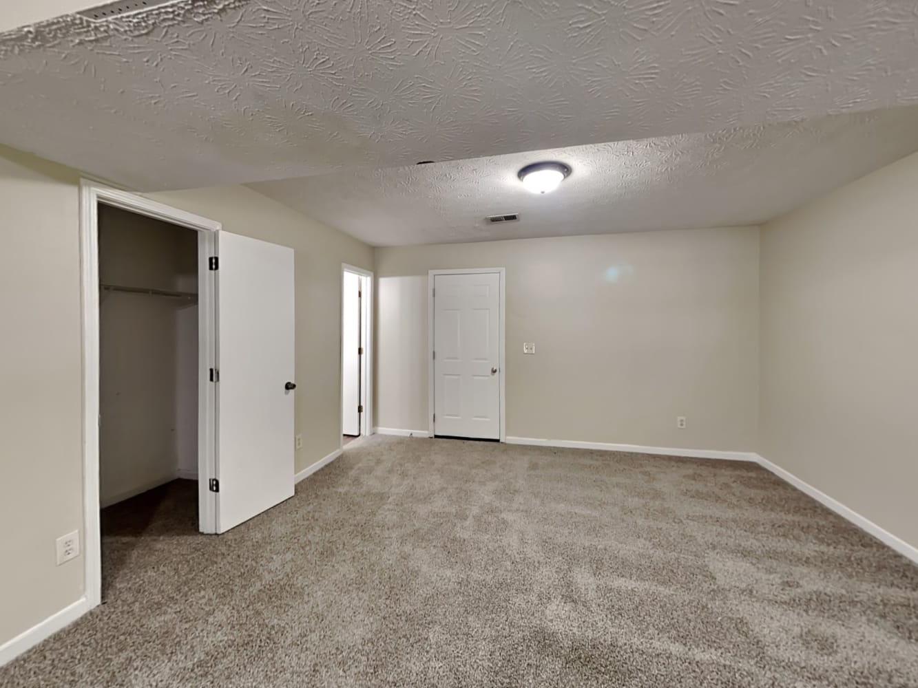 1333 Regal Heights Dr, Lithonia photo 8
