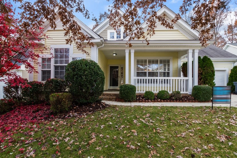 Front of 13331 Chelsea Ridge Ln, Huntersville, NC