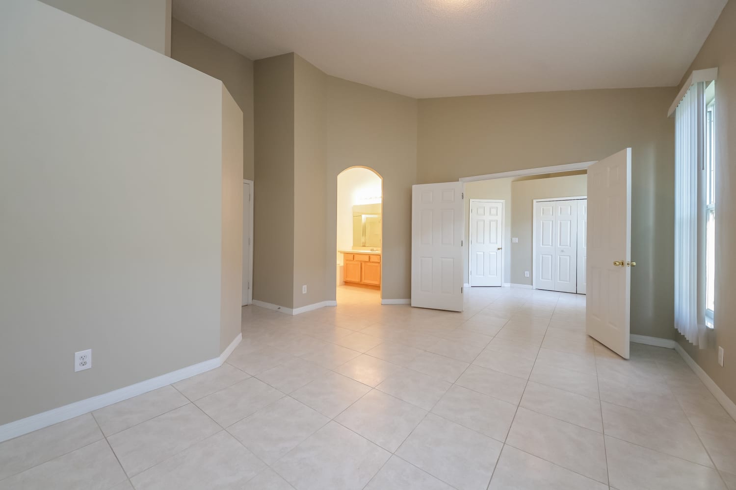 13342 Luxbury Loop, Orlando photo 9