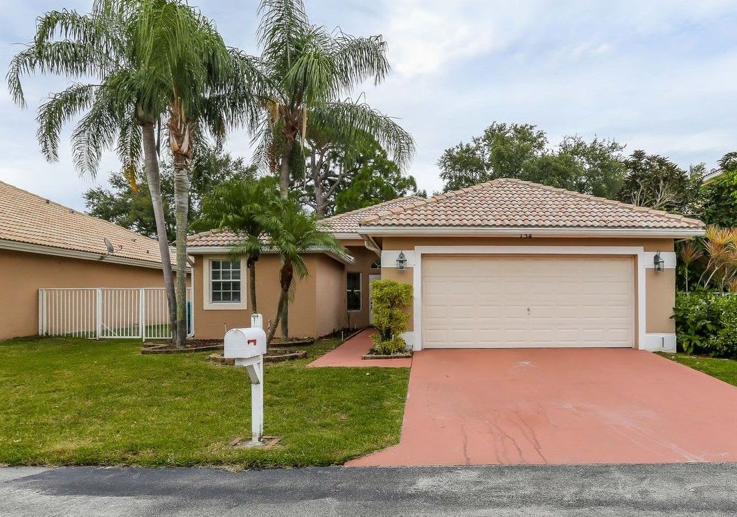Front of 134 Citrus Park Cir, Boynton Beach, FL