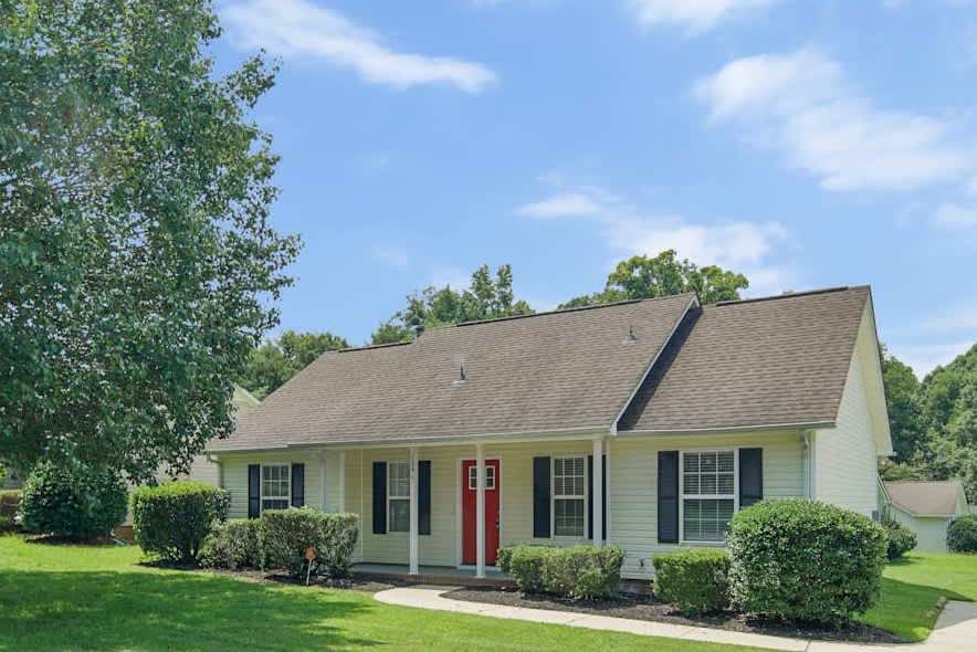 Front of 1341 Bells Knox Rd, Charlotte, NC