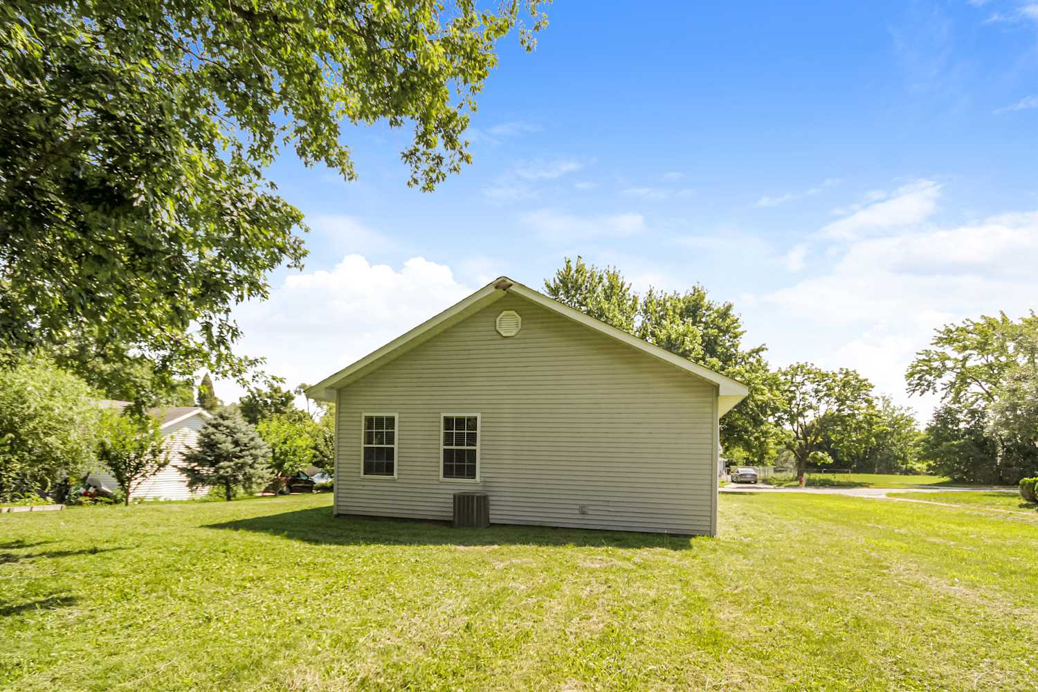 1341 Fairmount Ave, Joliet photo 16