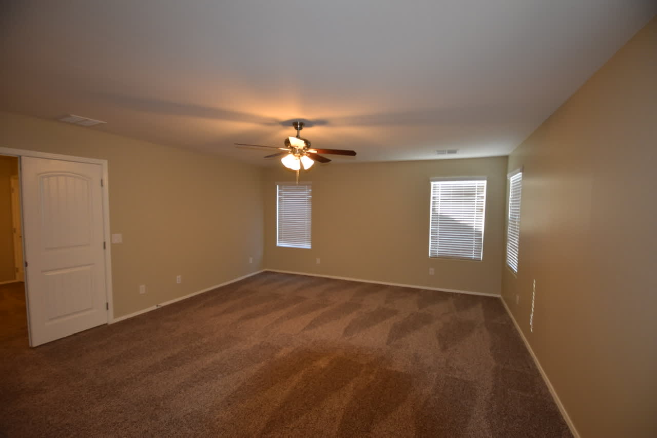 1344 E Palomino Way, San Tan Valley photo 6