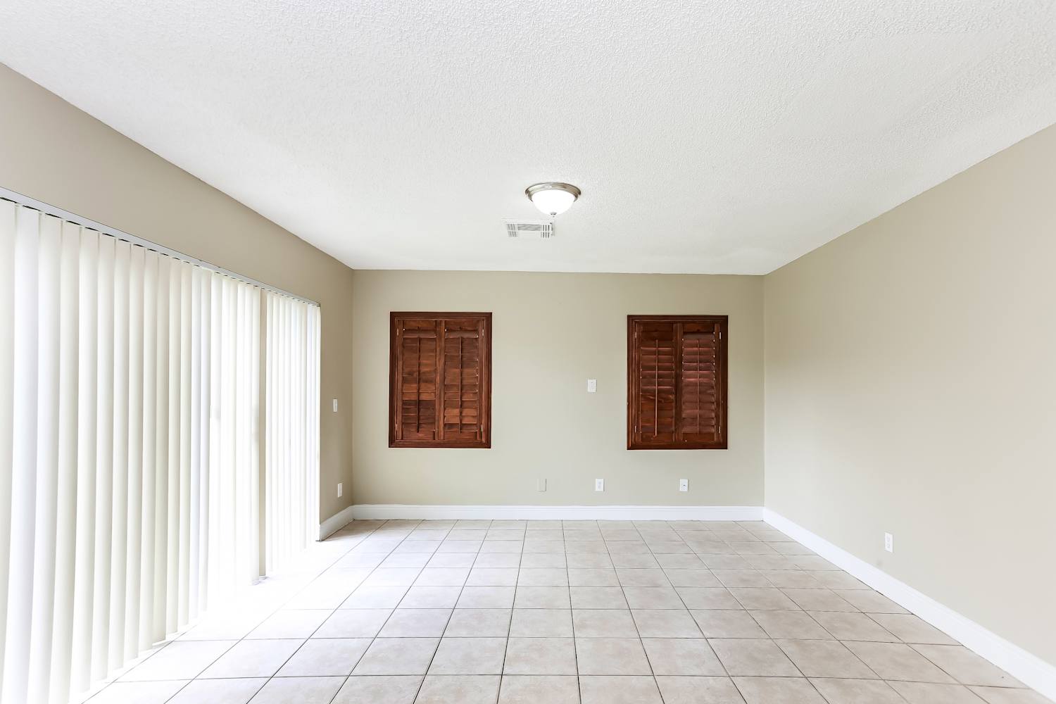 13440 SW 24th St, Miramar photo 6