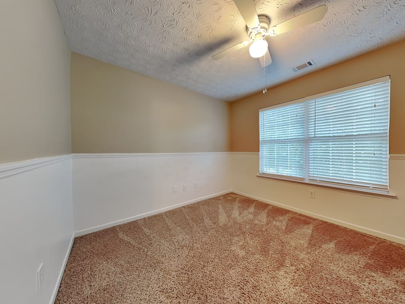 1346 Dalesford Dr, Alpharetta photo 16