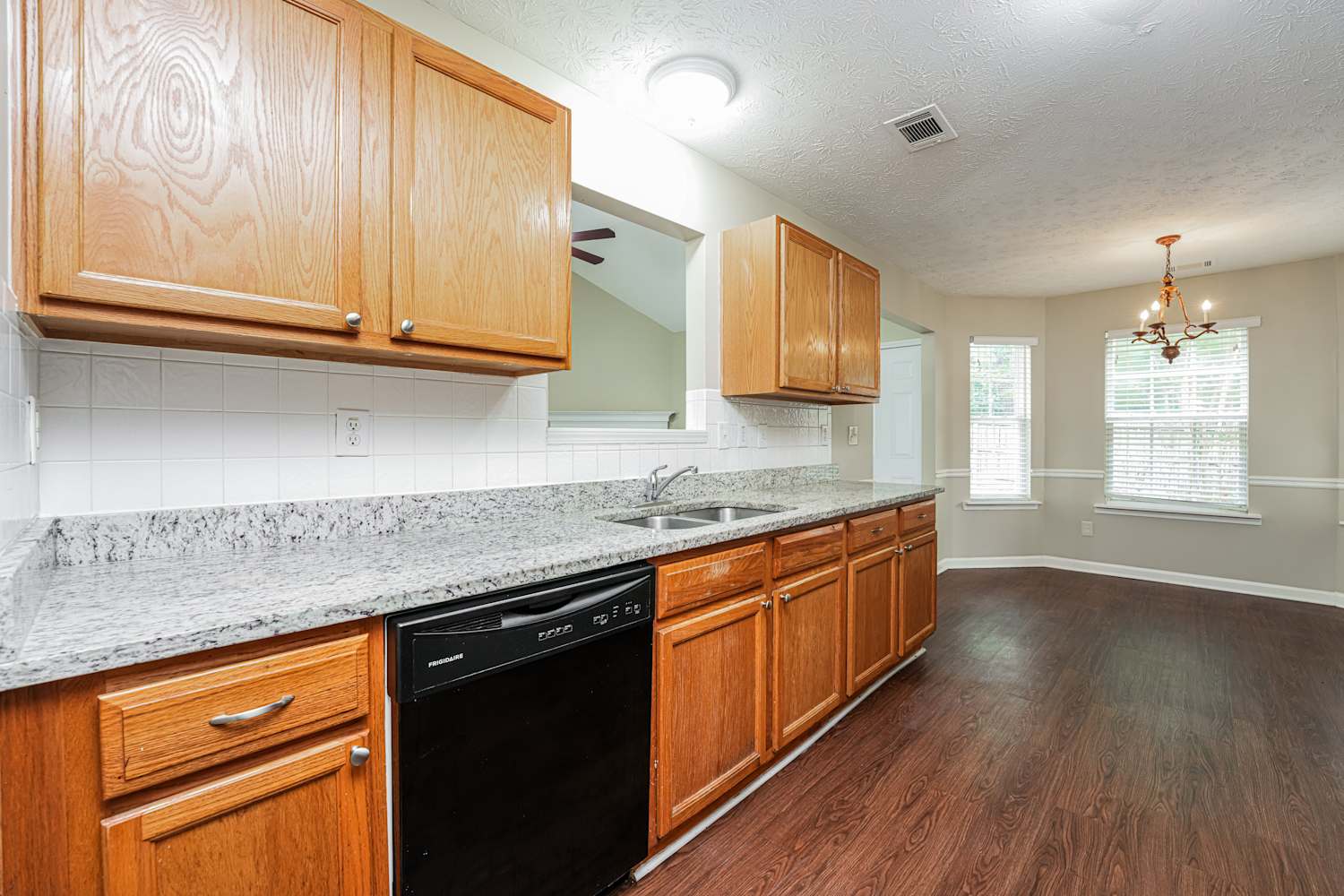 1346 Haynes Trace Ct, Grayson photo 9