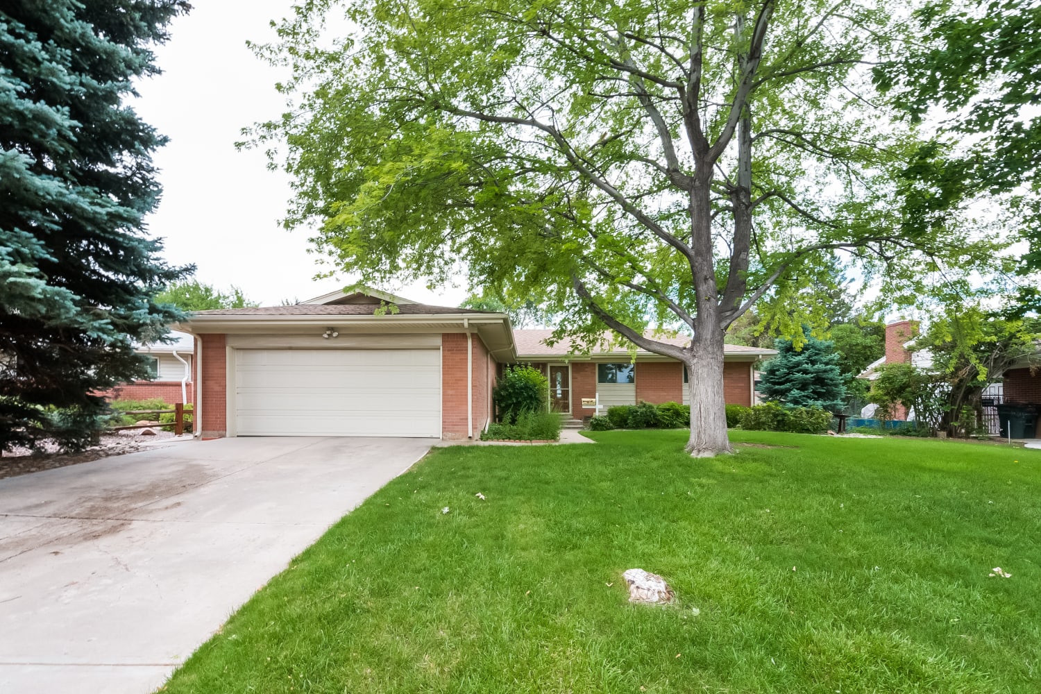 13482 E Dakota Ave, Aurora photo 1