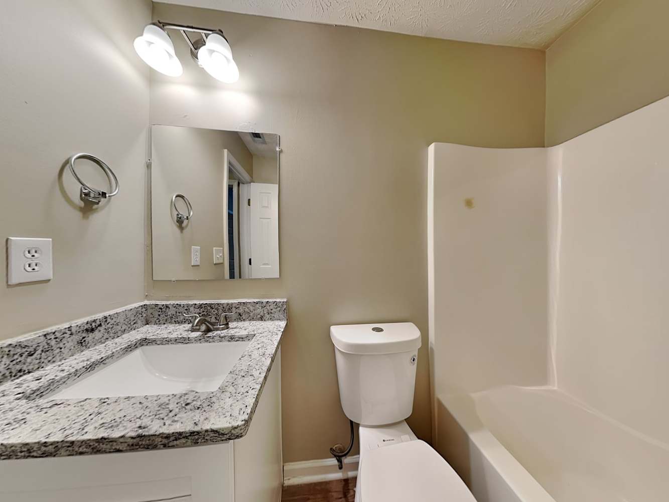 135 Hidden Brook Trl, Newnan photo 15