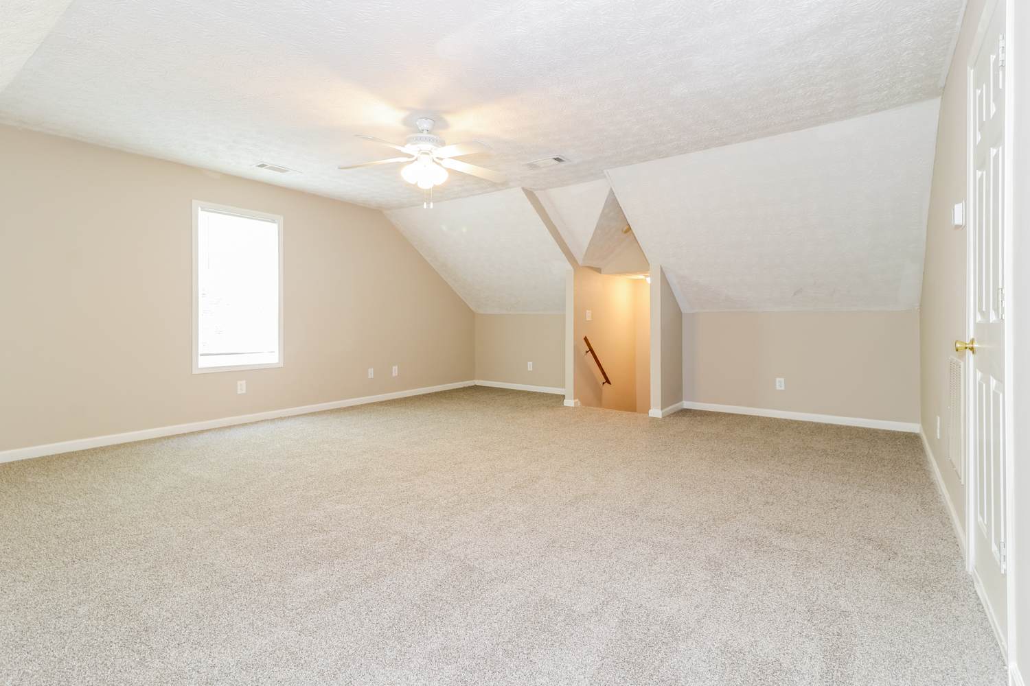 135 Longcreek Dr, Covington photo 8