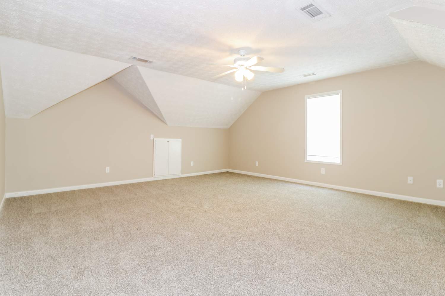 135 Longcreek Dr, Covington photo 7