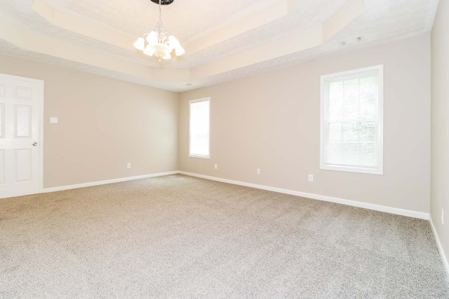 135 Longcreek Dr, Covington photo 9